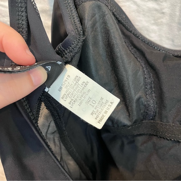 La Blanca by Rod Beattie blk one piece bathing suit size 10 w/ mesh V cut outs - Picture 10 of 14